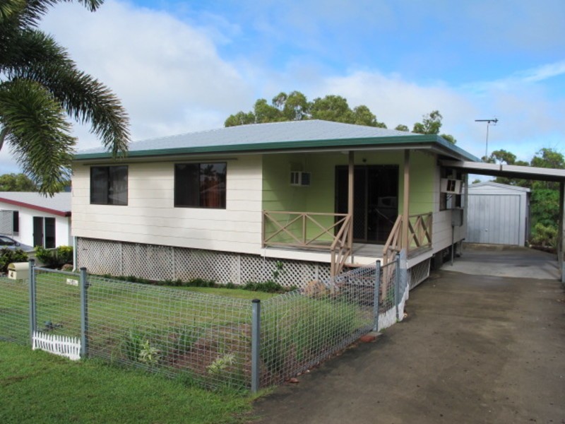 4 Lotus Lane, Bowen QLD 4805