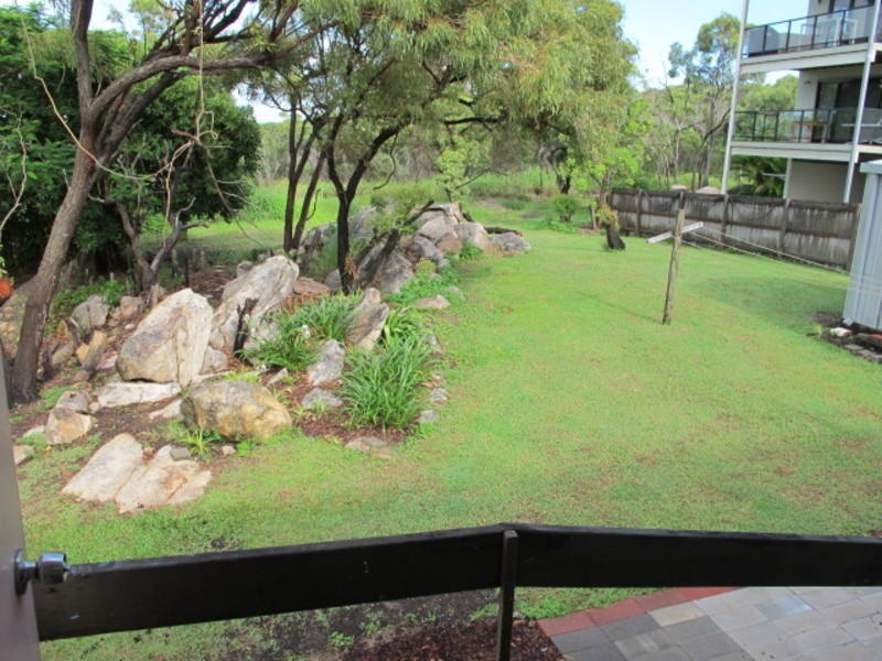 4 Lotus Lane, Bowen QLD 4805