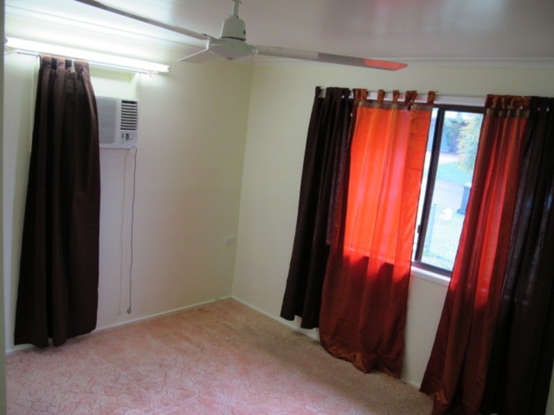 4 Lotus Lane, Bowen QLD 4805