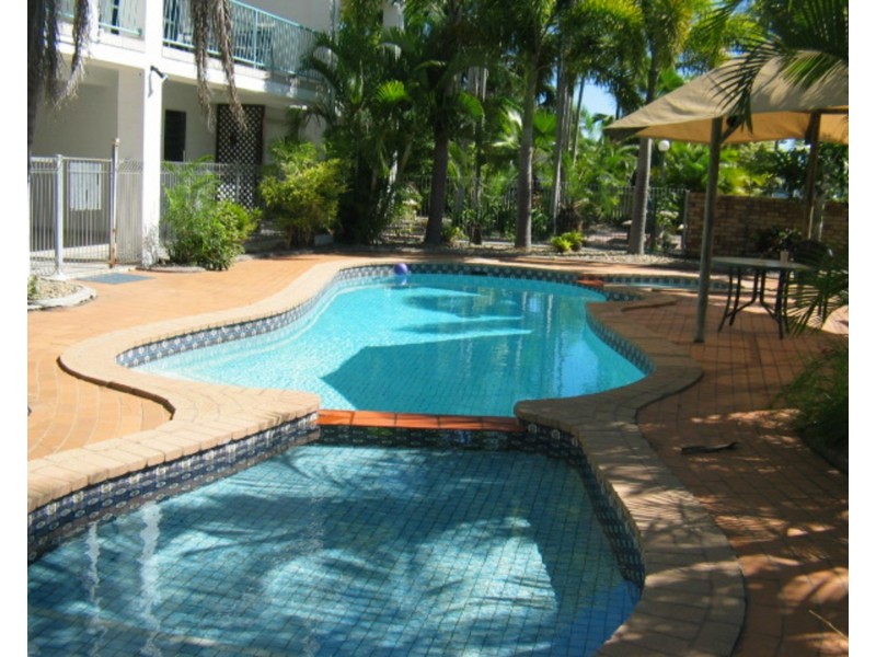 2/89 Horseshoe Bay Road, Bowen QLD 4805