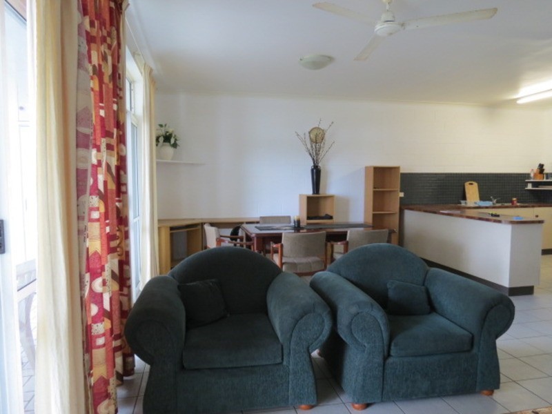 7/89 Horseshoe Bay Road, Bowen QLD 4805