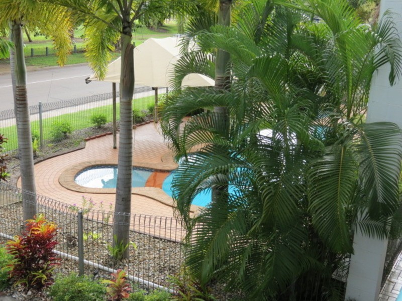 7/89 Horseshoe Bay Road, Bowen QLD 4805