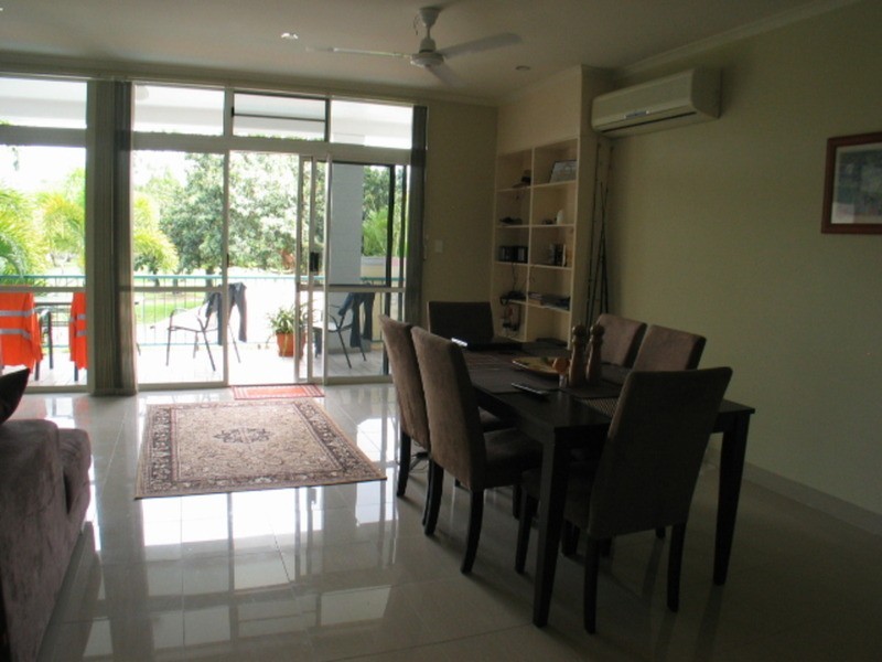 8/89 Horseshoe Bay Road, Bowen QLD 4805