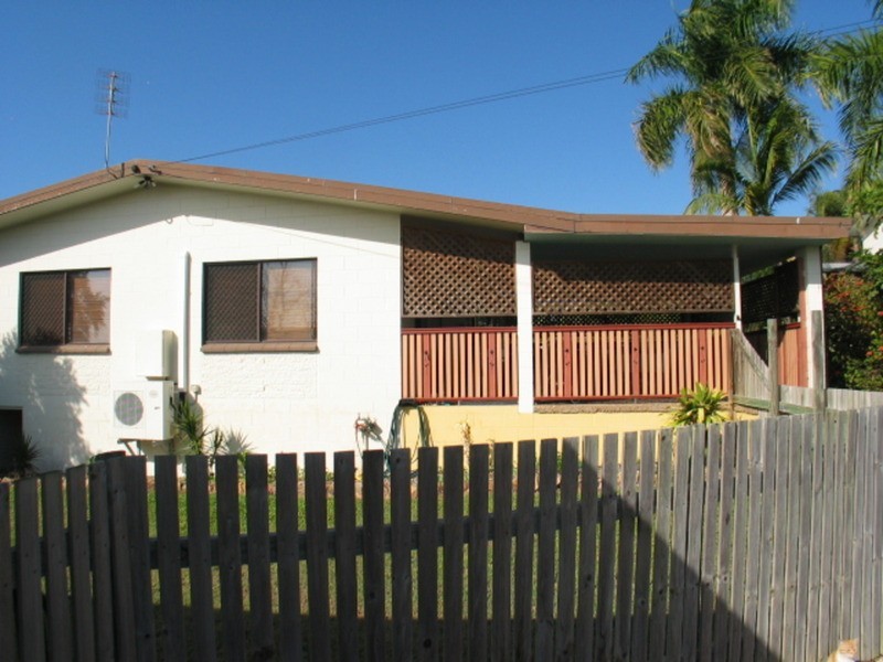 7 Bull Crescent, Bowen QLD 4805