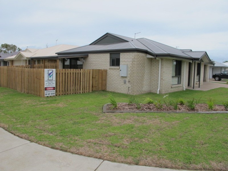 1/42 Stuart Tooth Drive, Bowen QLD 4805