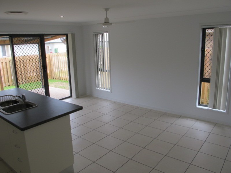 1/42 Stuart Tooth Drive, Bowen QLD 4805