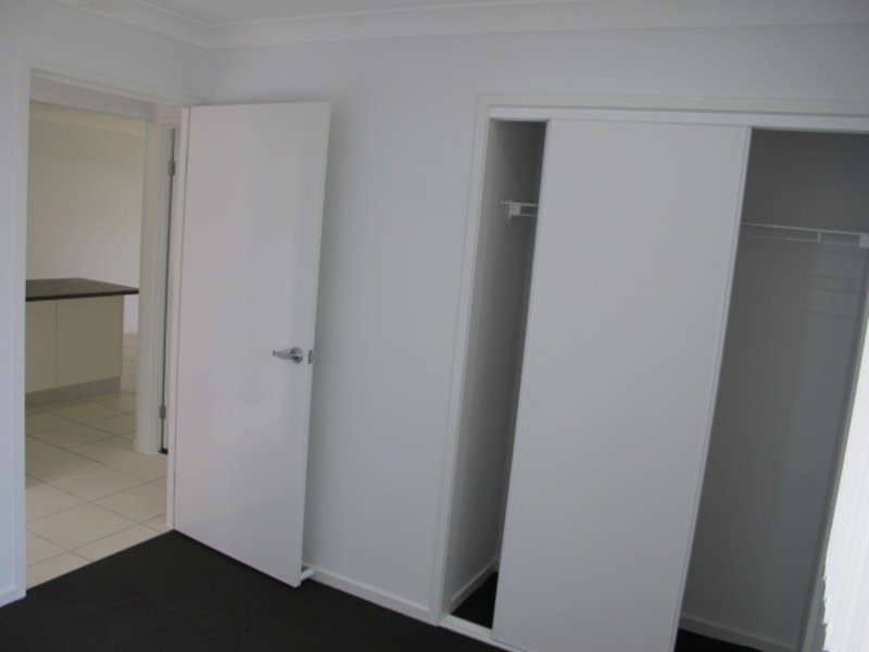 2/42 Stuart Tooth Drive, Bowen QLD 4805