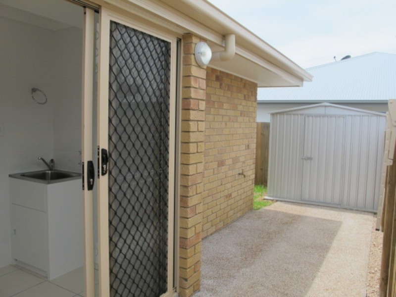 2/42 Stuart Tooth Drive, Bowen QLD 4805