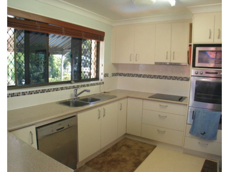 27 Mitchell Street, Bowen QLD 4805