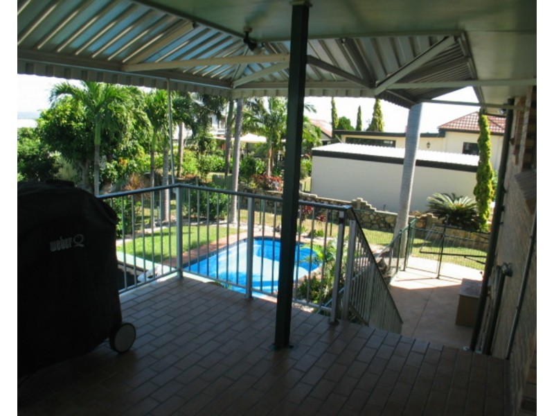27 Mitchell Street, Bowen QLD 4805