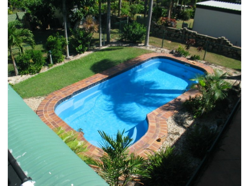 27 Mitchell Street, Bowen QLD 4805
