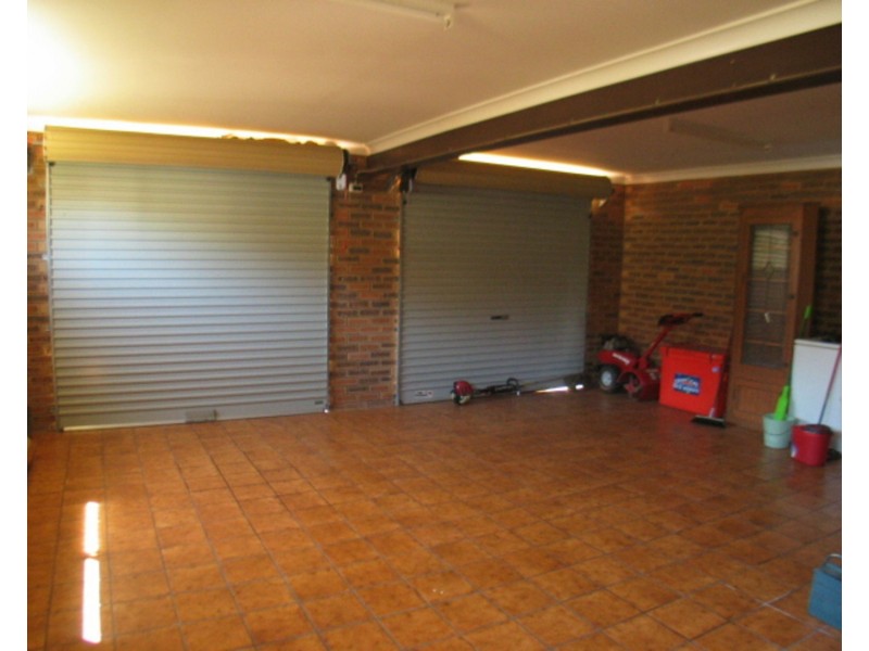 27 Mitchell Street, Bowen QLD 4805