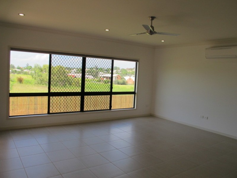 9 Yardley Court, Bowen QLD 4805
