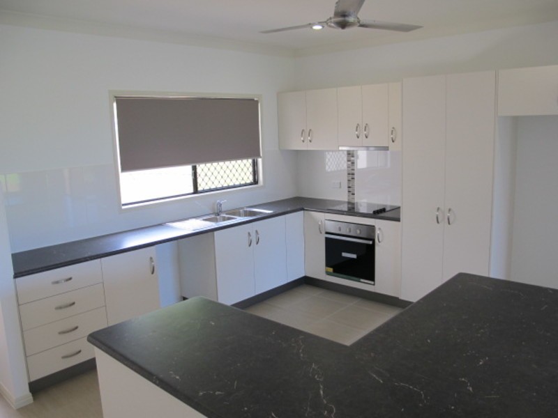 9 Yardley Court, Bowen QLD 4805