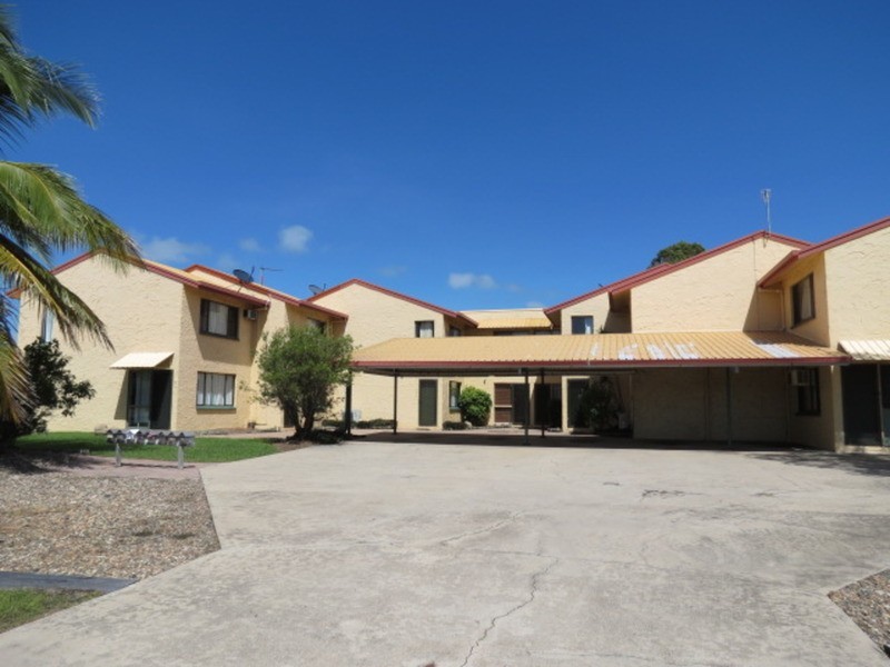 2/2a Powell Street, Bowen QLD 4805