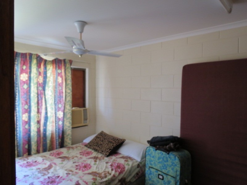 2/2a Powell Street, Bowen QLD 4805