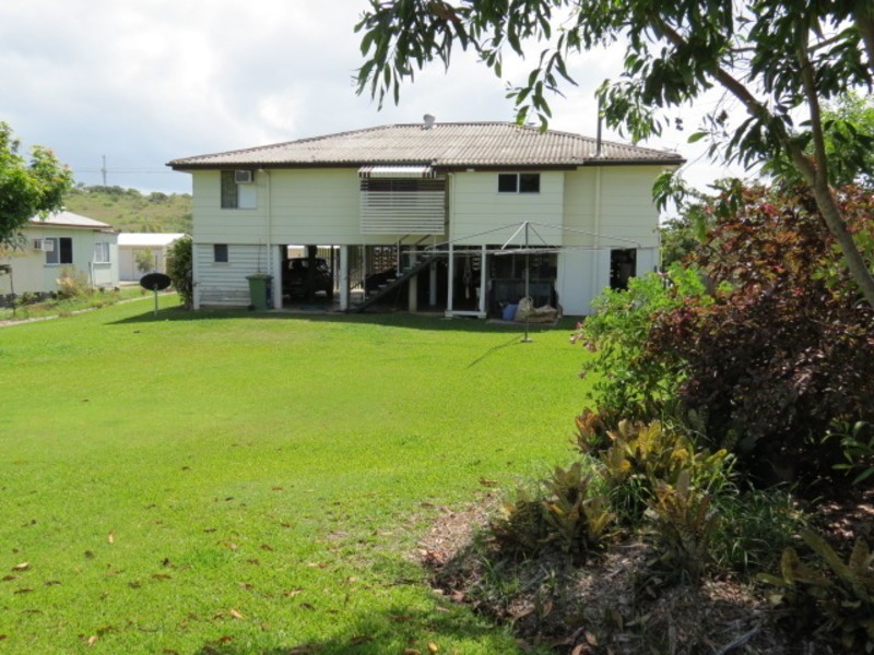 1 Leichhardt Lane, Bowen QLD 4805