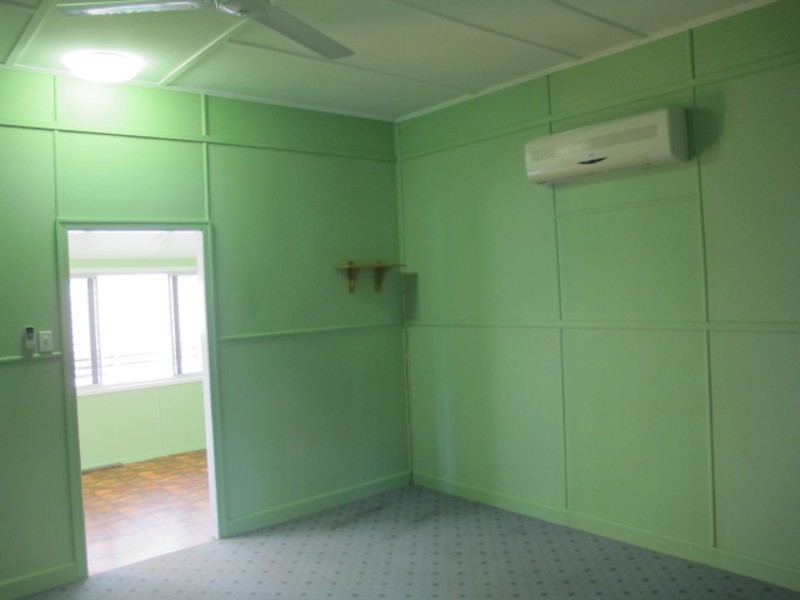 1 Leichhardt Lane, Bowen QLD 4805