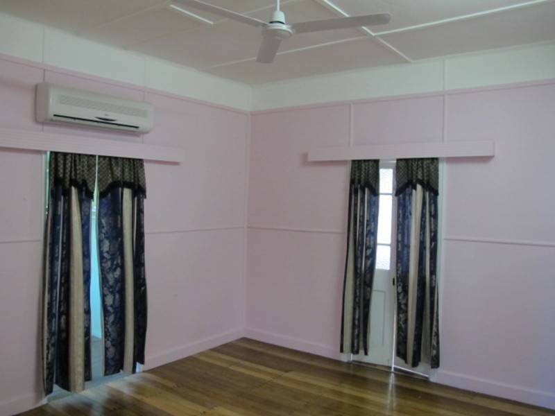 1 Leichhardt Lane, Bowen QLD 4805