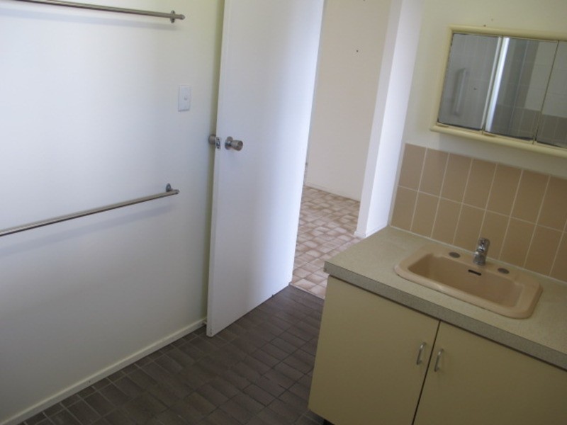 112 Powell Street, Bowen QLD 4805