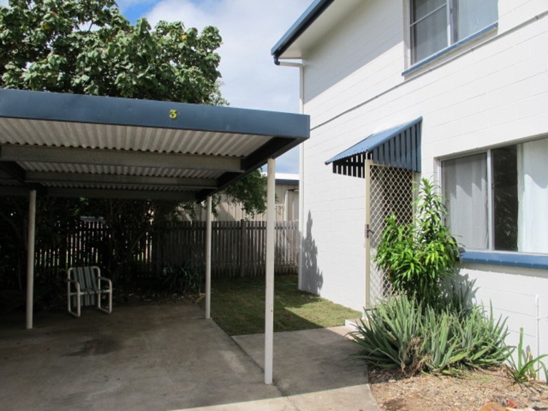 3/121 Herbert Street, Bowen QLD 4805