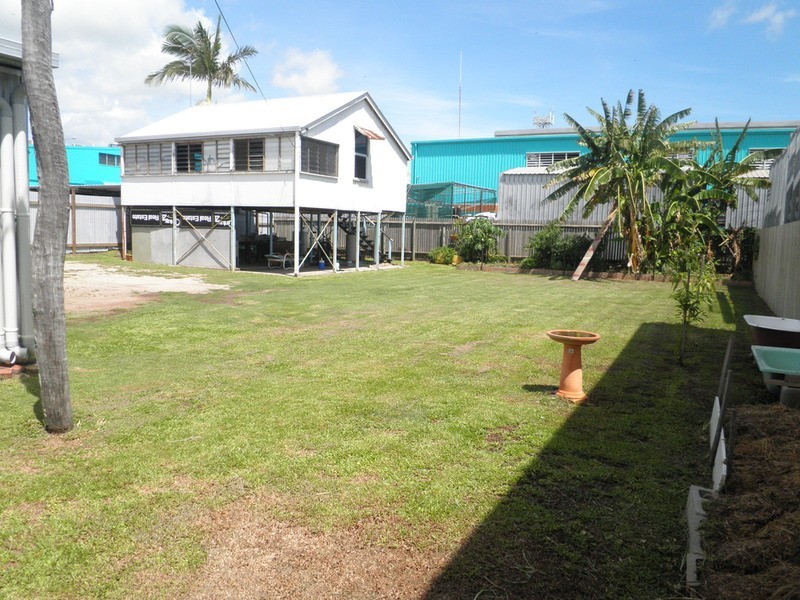 30 – 32 George Street, Bowen QLD 4805