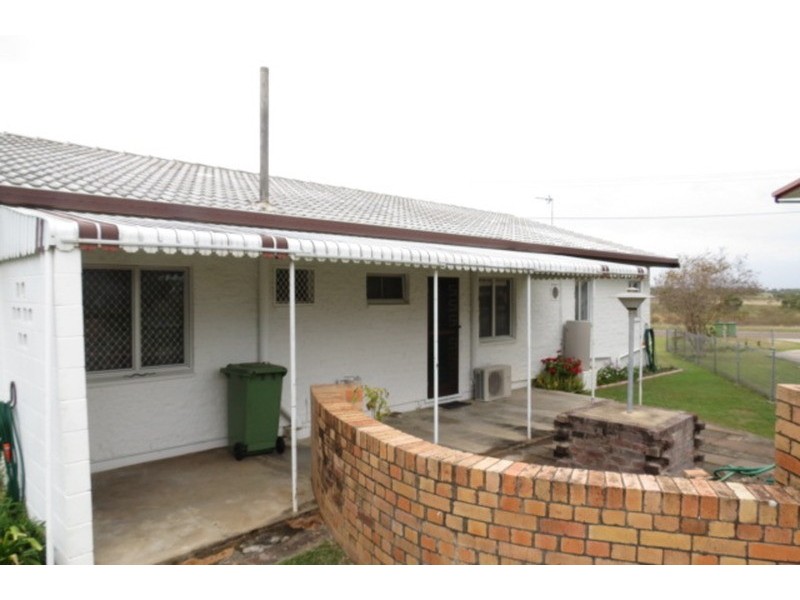 16 Denison Street, Bowen QLD 4805