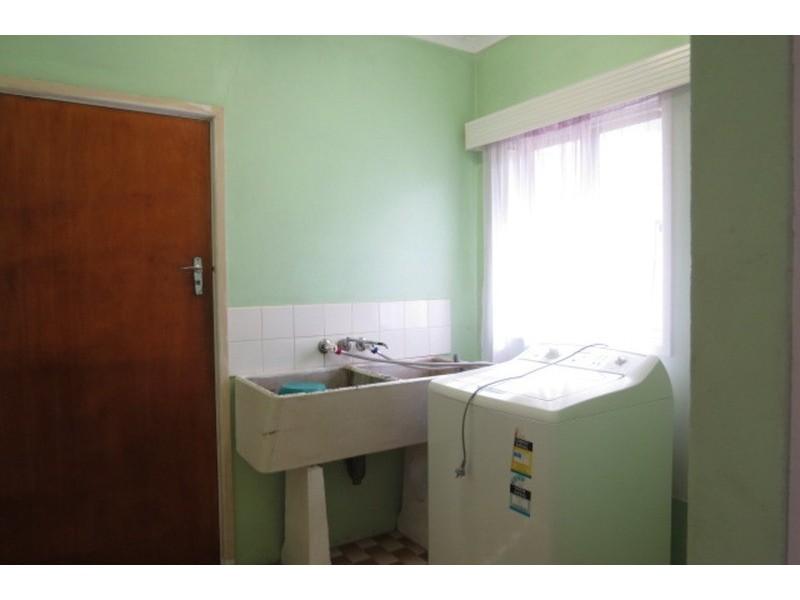 16 Denison Street, Bowen QLD 4805