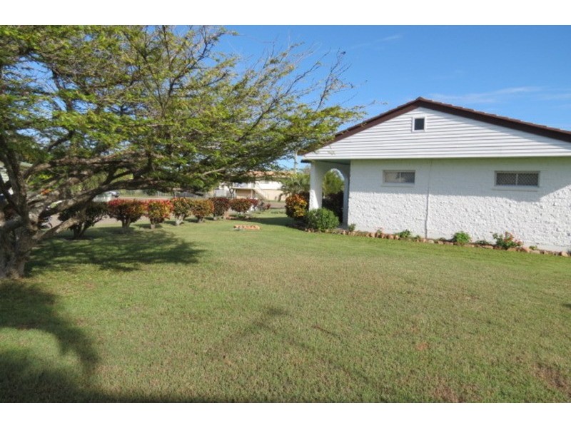 16 Denison Street, Bowen QLD 4805
