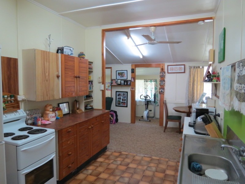 6 Canberra Street, Bowen QLD 4805