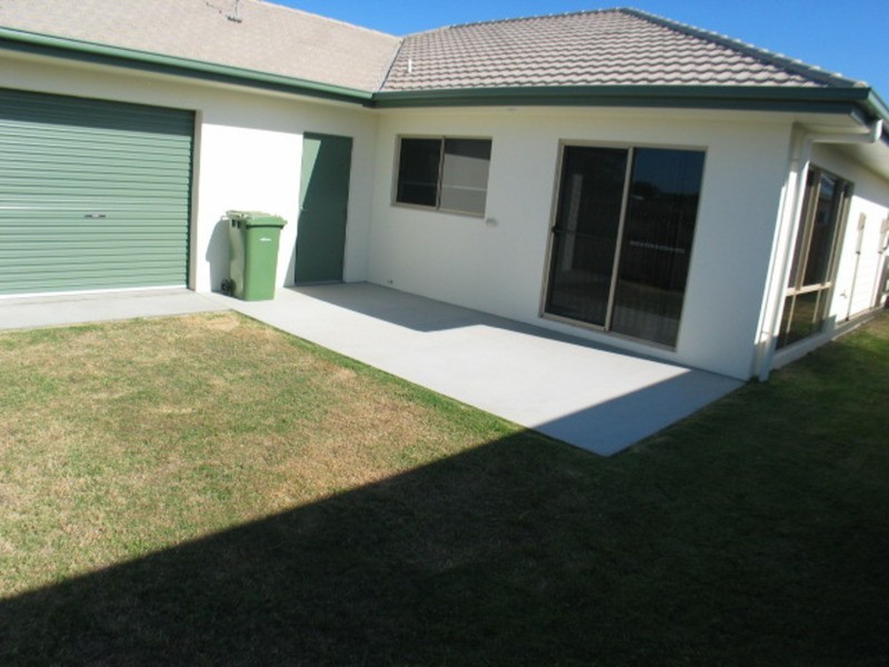 14 Seabreeze Close, Bowen QLD 4805