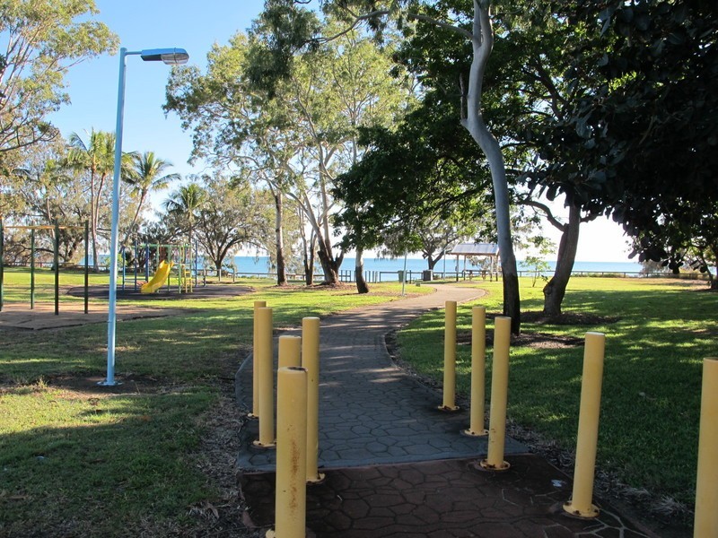 73 Horseshoe Bay Road, Bowen QLD 4805