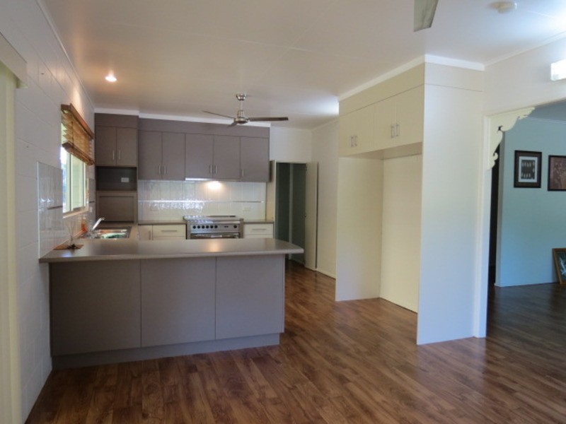 18099 Bruce Highway, Bowen QLD 4805