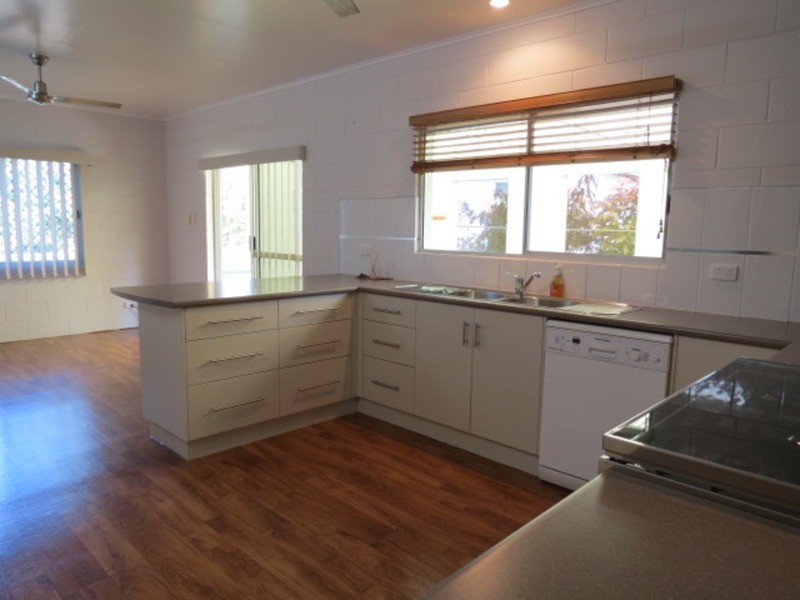 18099 Bruce Highway, Bowen QLD 4805