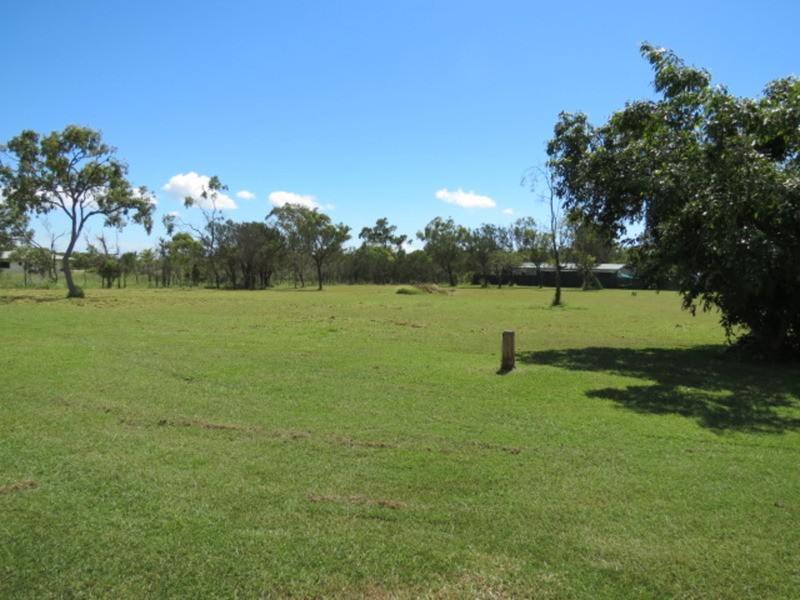 18099 Bruce Highway, Bowen QLD 4805
