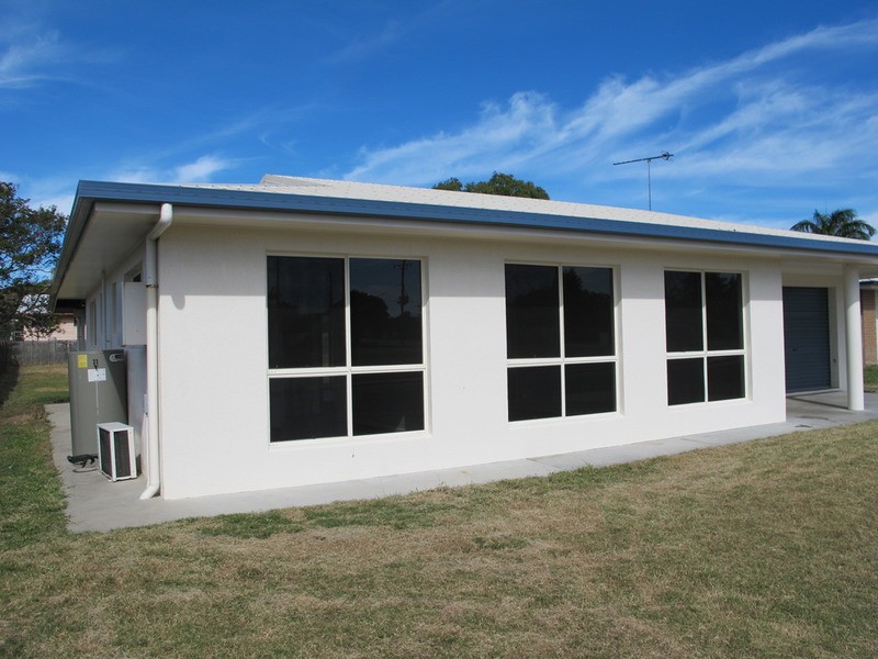 16  Hillview Place, Bowen QLD 4805