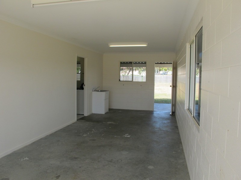 16  Hillview Place, Bowen QLD 4805