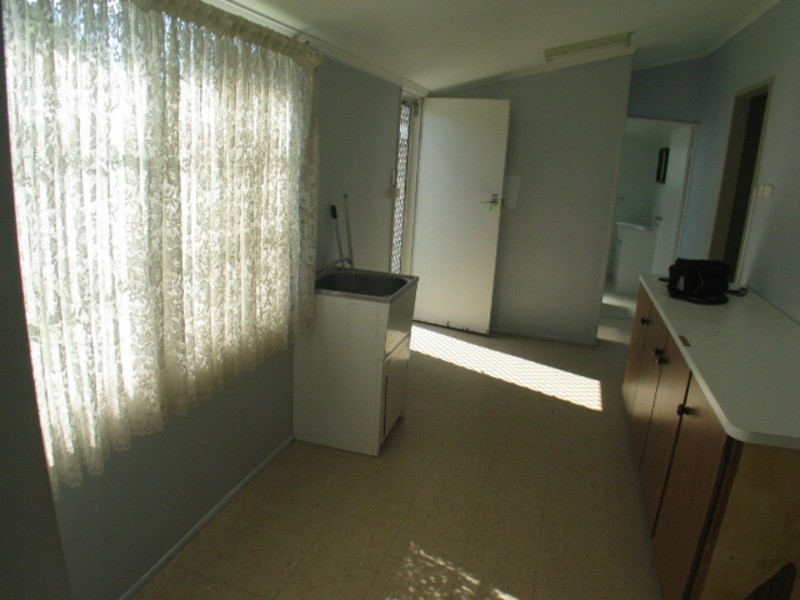 14A Livingstone, Bowen QLD 4805