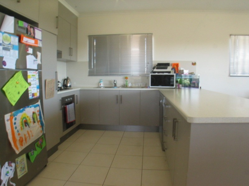 18 Banks Drive, Bowen QLD 4805