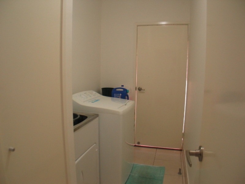 18 Banks Drive, Bowen QLD 4805