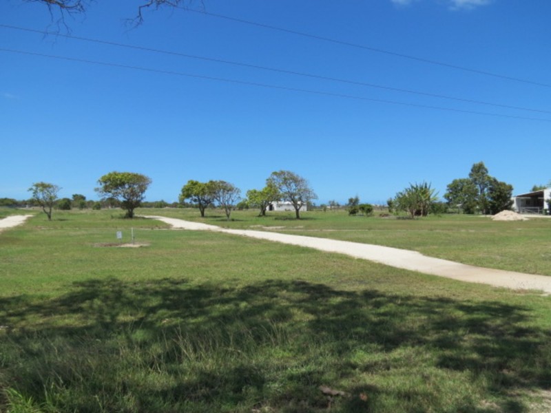 62 Flemington Road, Bowen QLD 4805