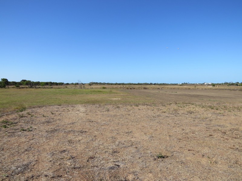 32 Flemington Road, Bowen QLD 4805