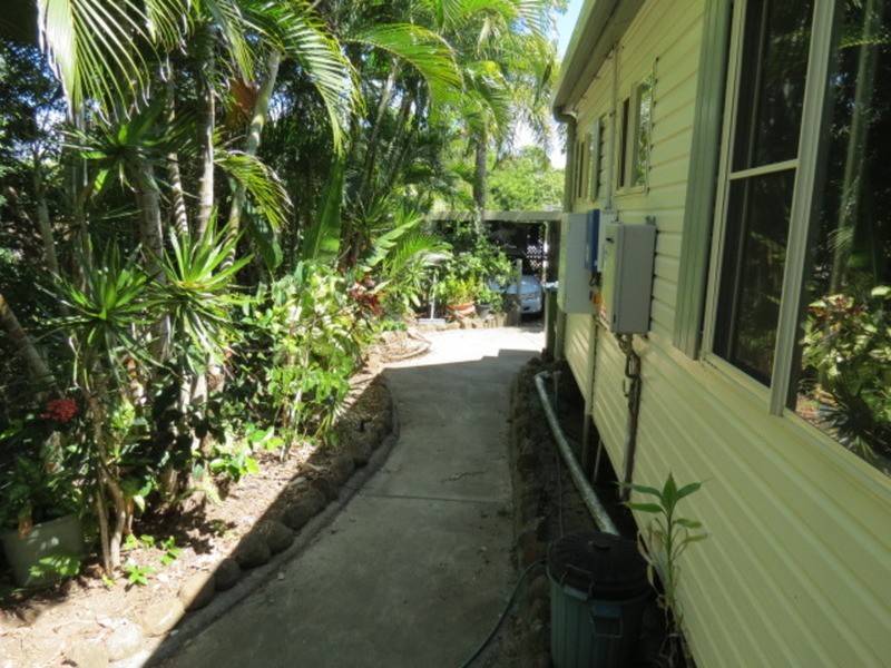 36  Gloucester Street, Bowen QLD 4805