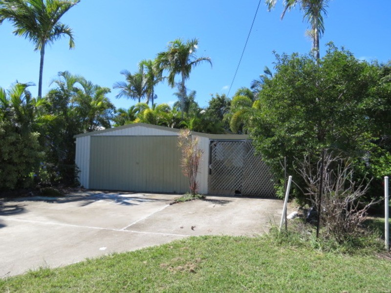 36  Gloucester Street, Bowen QLD 4805