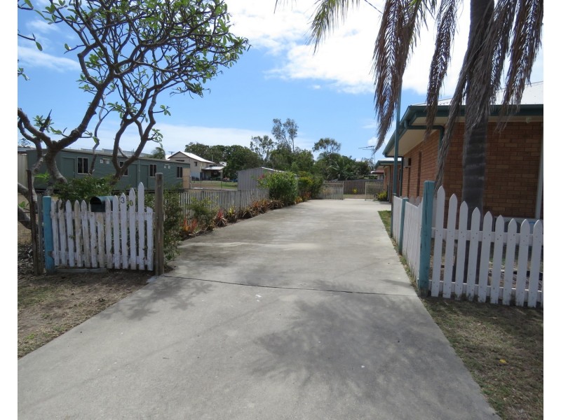 2/30 Sinclair Street, Bowen QLD 4805