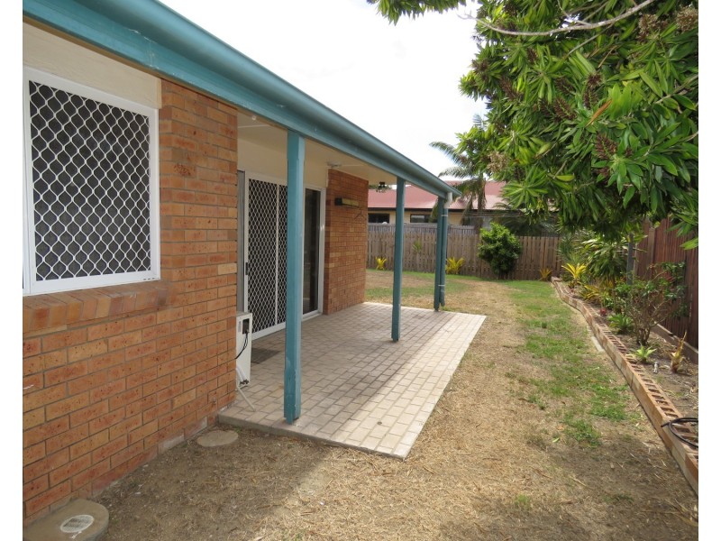 2/30 Sinclair Street, Bowen QLD 4805