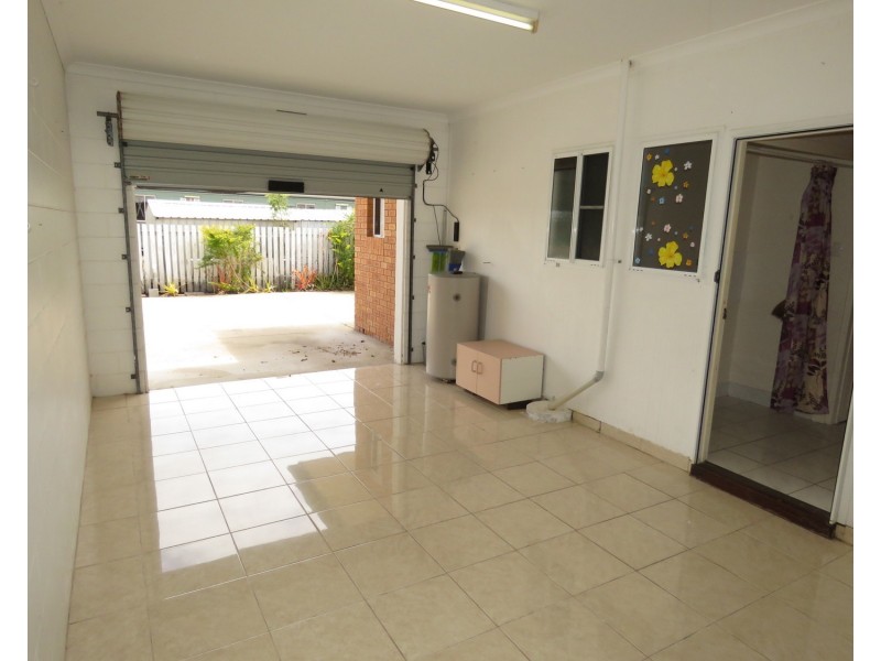 2/30 Sinclair Street, Bowen QLD 4805