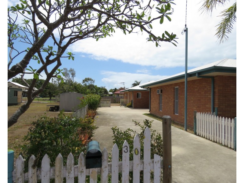 2/30 Sinclair Street, Bowen QLD 4805