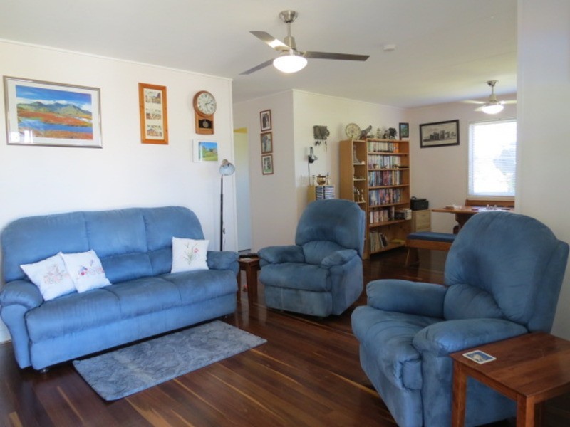 32  Thomas Street, Bowen QLD 4805