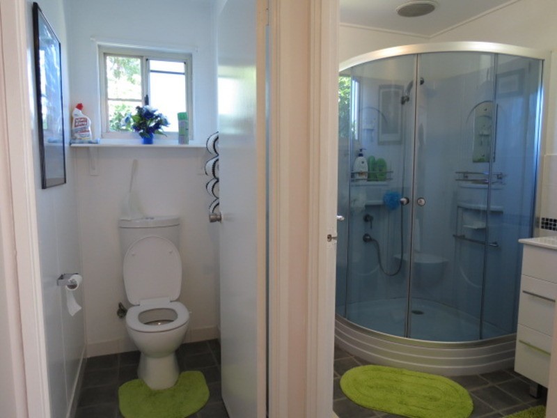 32  Thomas Street, Bowen QLD 4805